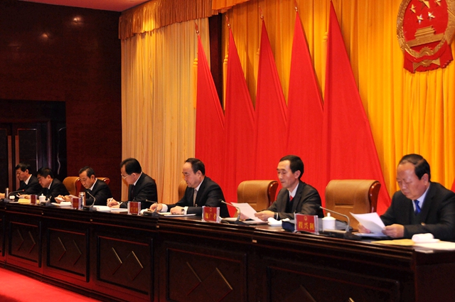 �������Ľ��˴���λ�����ϯ�ž��еڶ��λ���